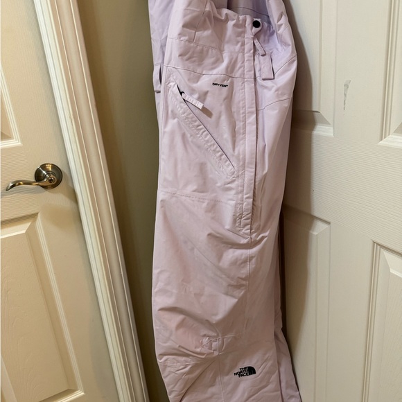 The North Face Freedom Insulated Bibs - Women's size 3X/3G Short - Picture 2 of 7